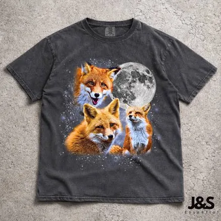 Vintage Fox Moon Graphic T-Shirt