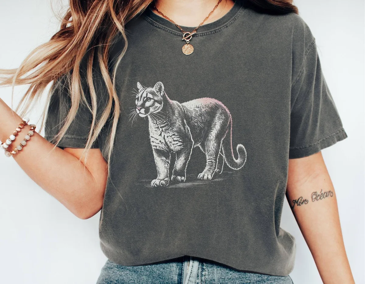 Comfort Colors Mountain Lion Graphic T-Shirt - Wildlife Quality Tee