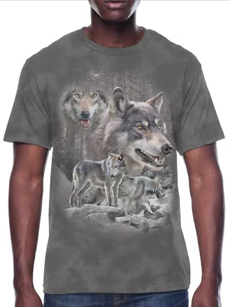 Wildlife Wolf Graphic Tee